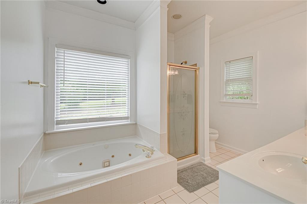 3356 Grandview Club Road