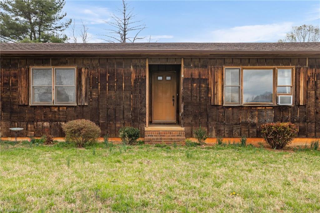 184 Daisy Lane