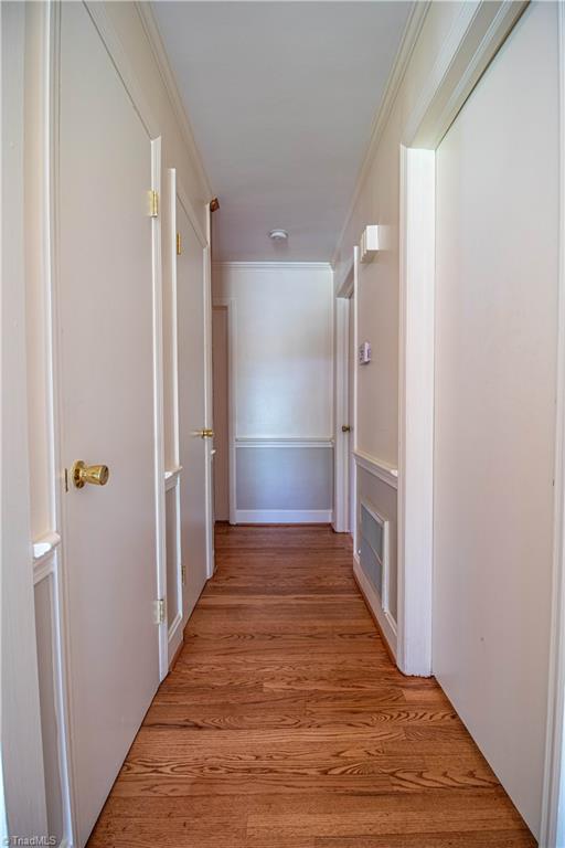 654 Meadowlark Drive, Winston-Salem