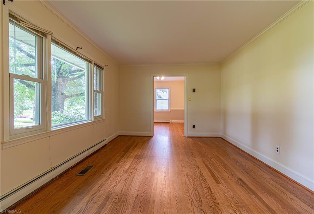 654 Meadowlark Drive, Winston-Salem