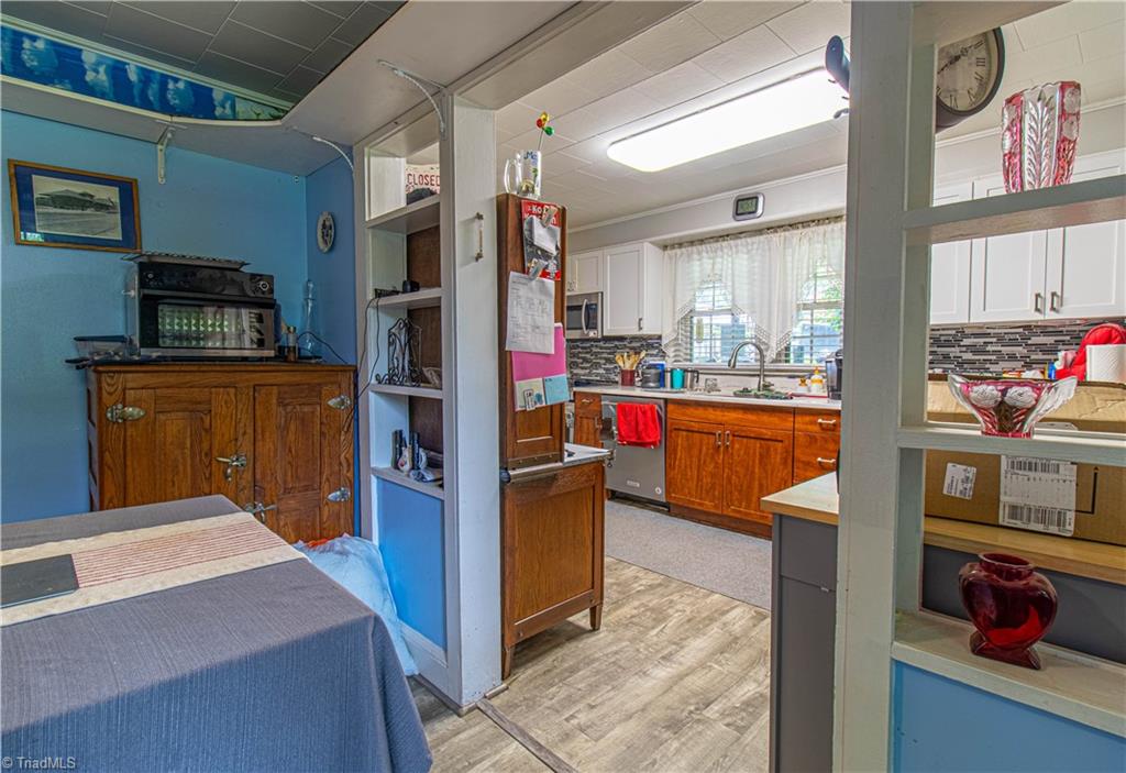 1923 Old Salisbury Road, Winston-Salem