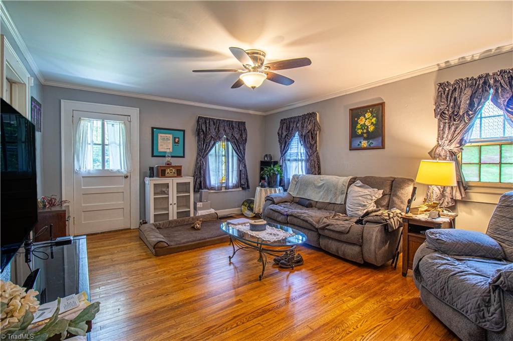 1923 Old Salisbury Road, Winston-Salem