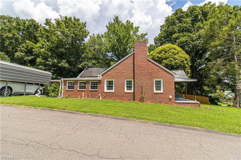 1923 Old Salisbury Road, Winston-Salem