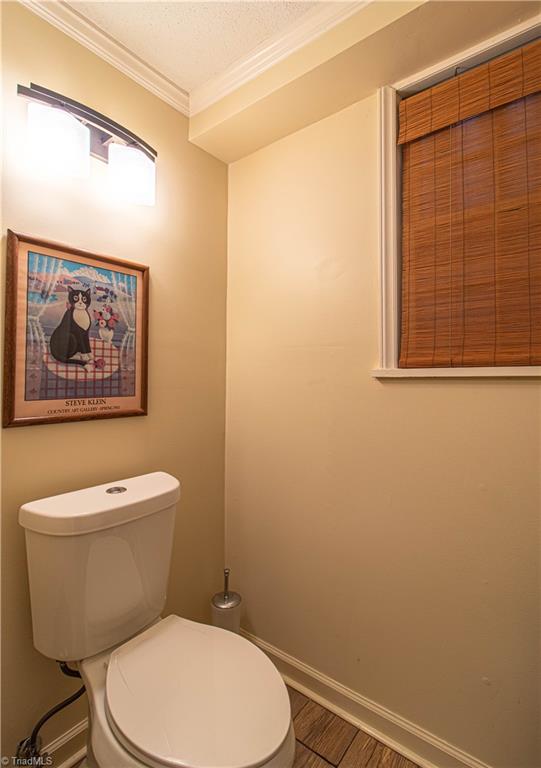 1825 Buddingbrook Lane, Winston-Salem