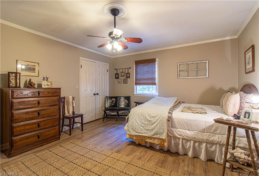 1825 Buddingbrook Lane, Winston-Salem