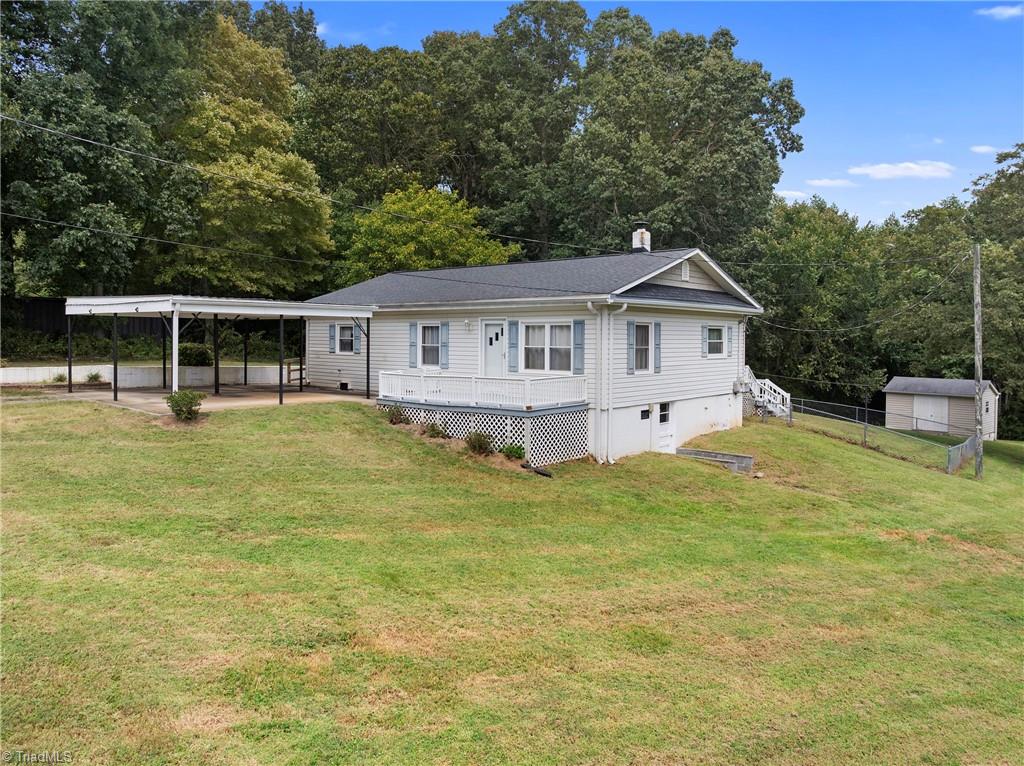 1672 Disher Road, Winston-Salem