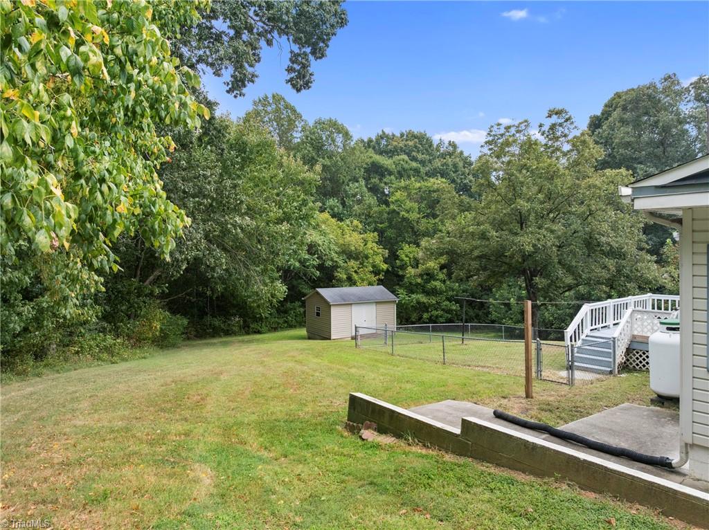 1672 Disher Road, Winston-Salem