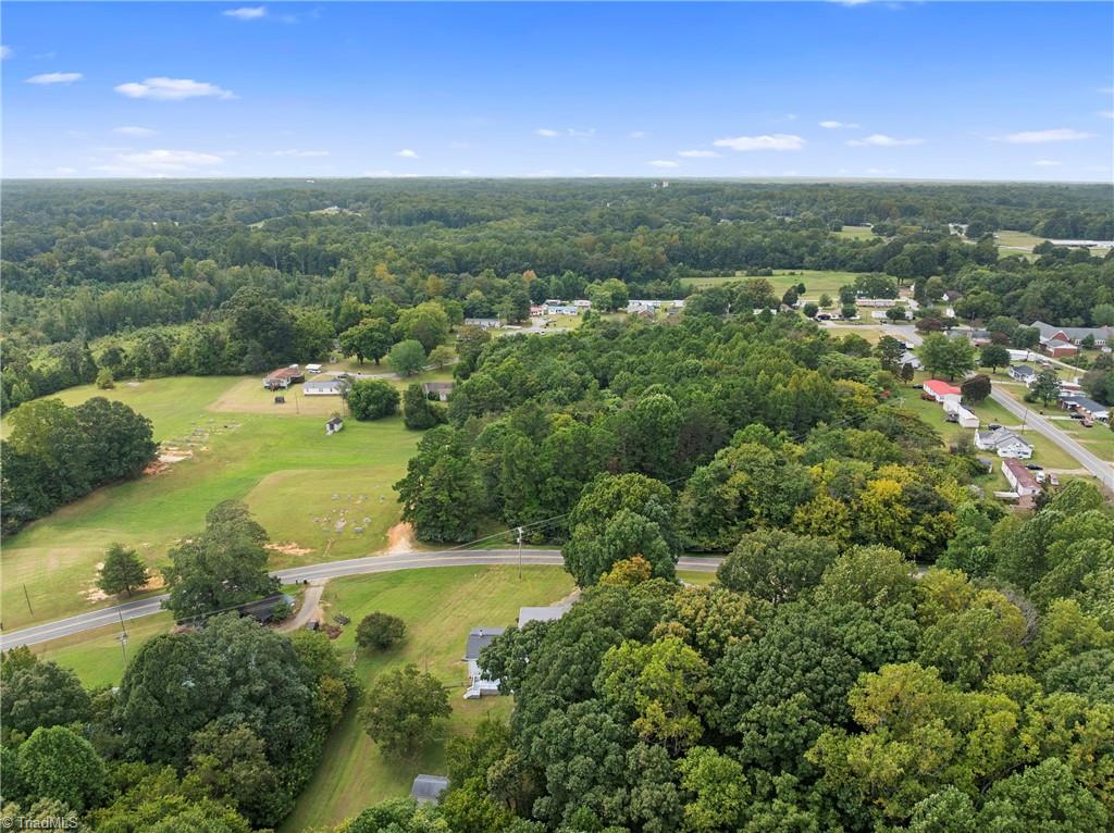 1672 Disher Road, Winston-Salem