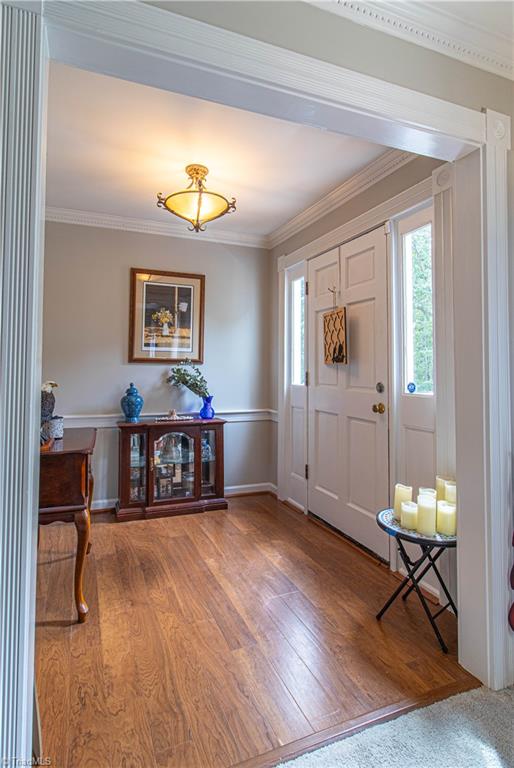 121 Wellesborough Road, Winston-Salem