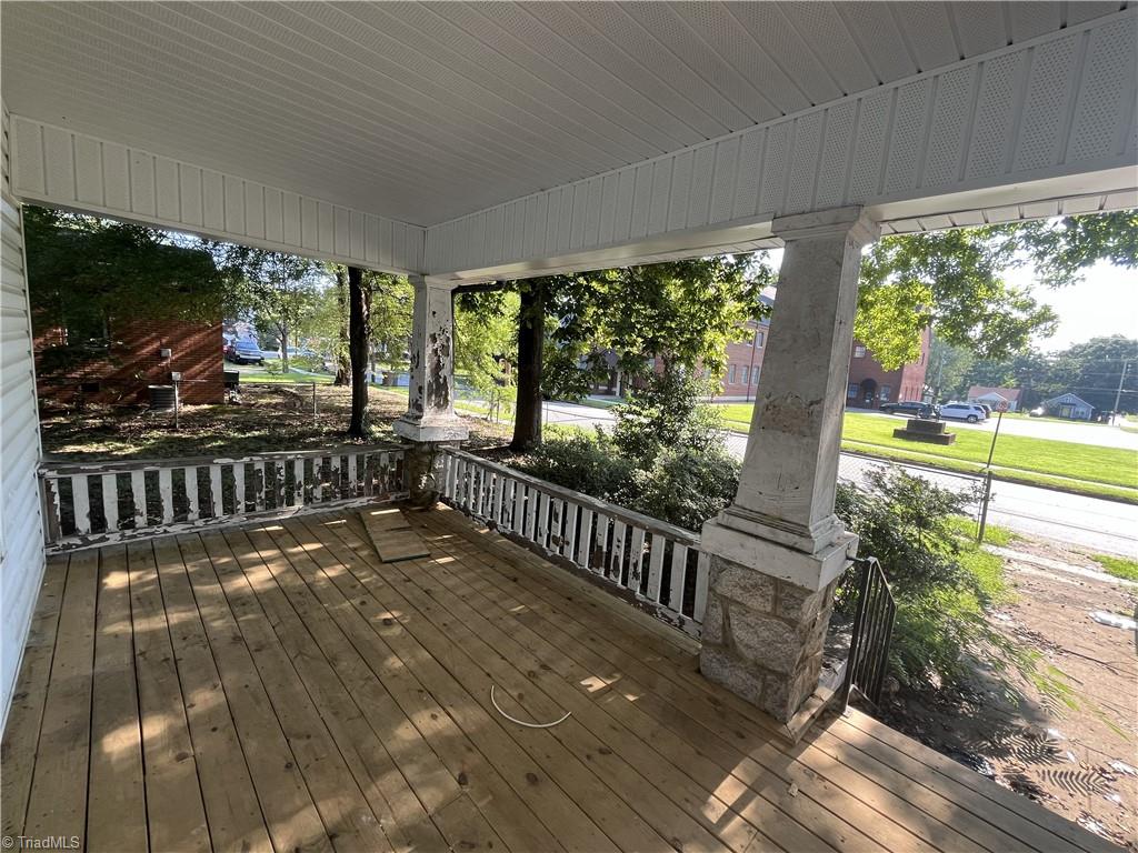 1418 Glenwood Avenue