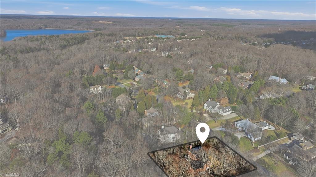 5307 Century Oaks Drive