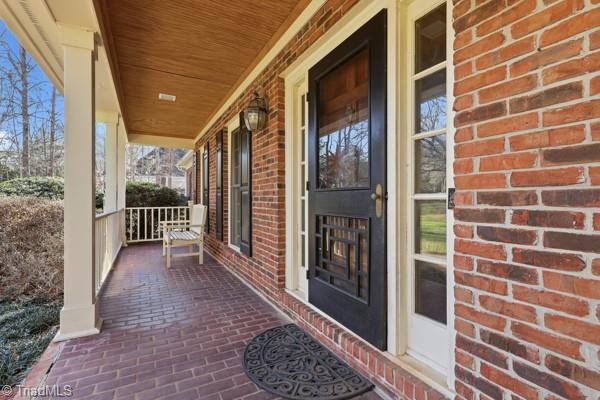 5307 Century Oaks Drive