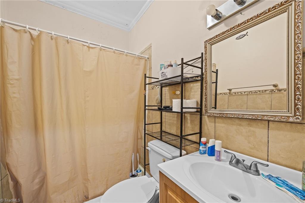 2155 Staleys Farm Road