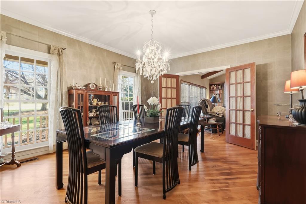 5307 Century Oaks Drive