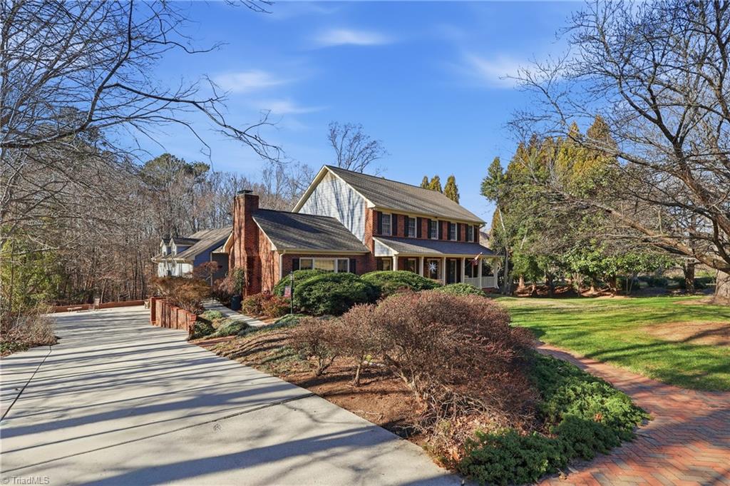 5307 Century Oaks Drive