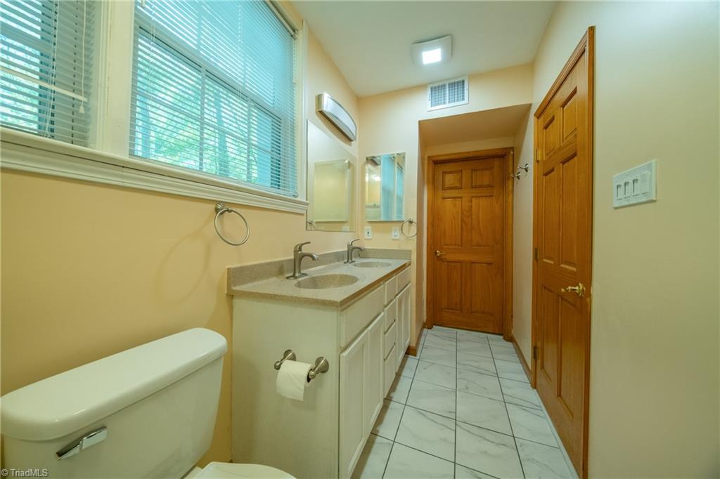 5218 Bear Creek Road, Winston-Salem