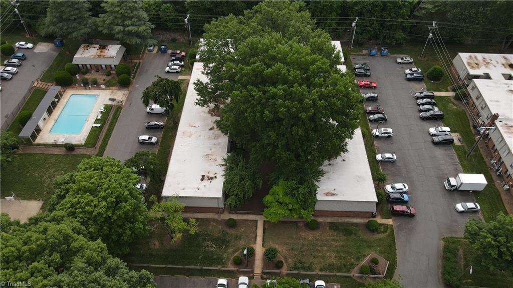 3820 Country Club Road, Winston-Salem Unit: E