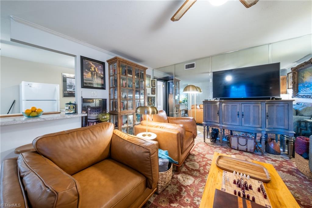 3820 Country Club Road, Winston-Salem Unit: E