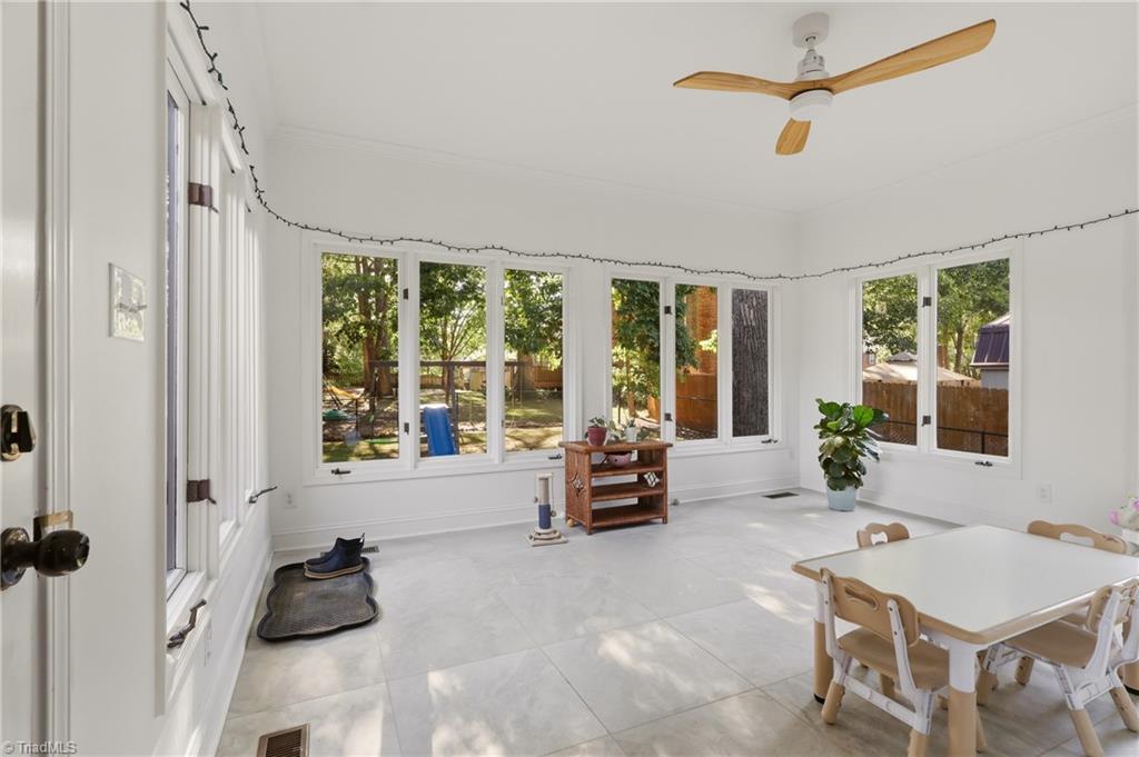 1832 Hunters Forest Drive, Winston-Salem