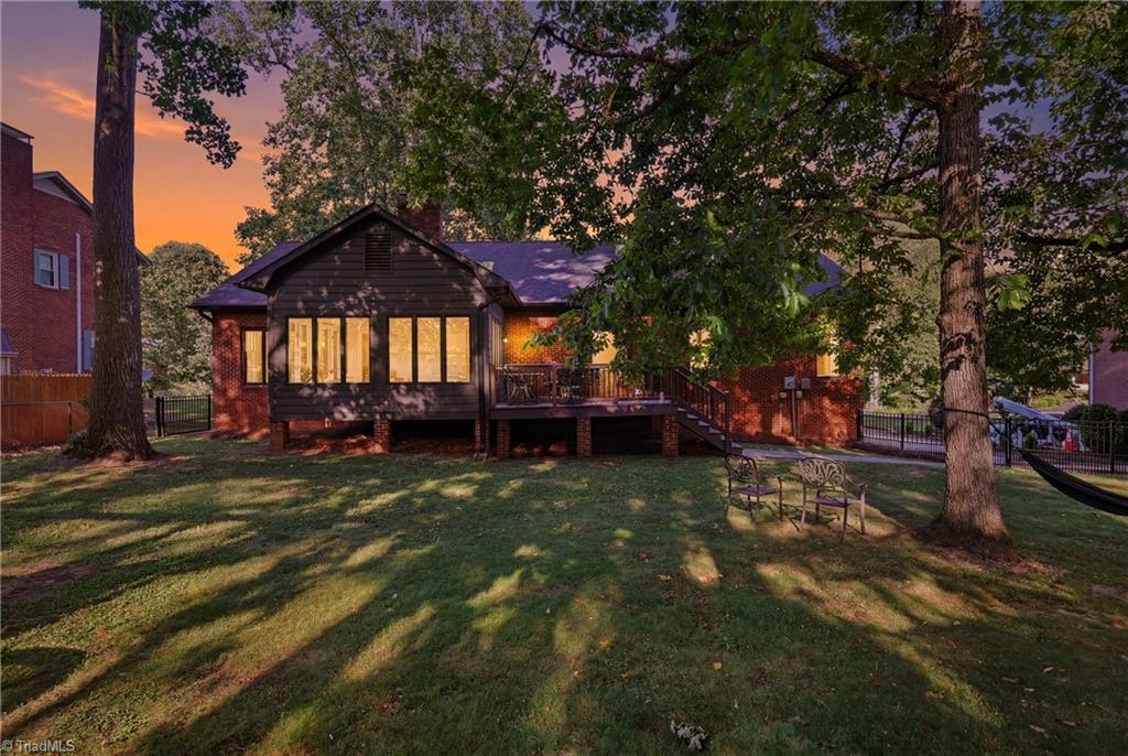 1832 Hunters Forest Drive, Winston-Salem