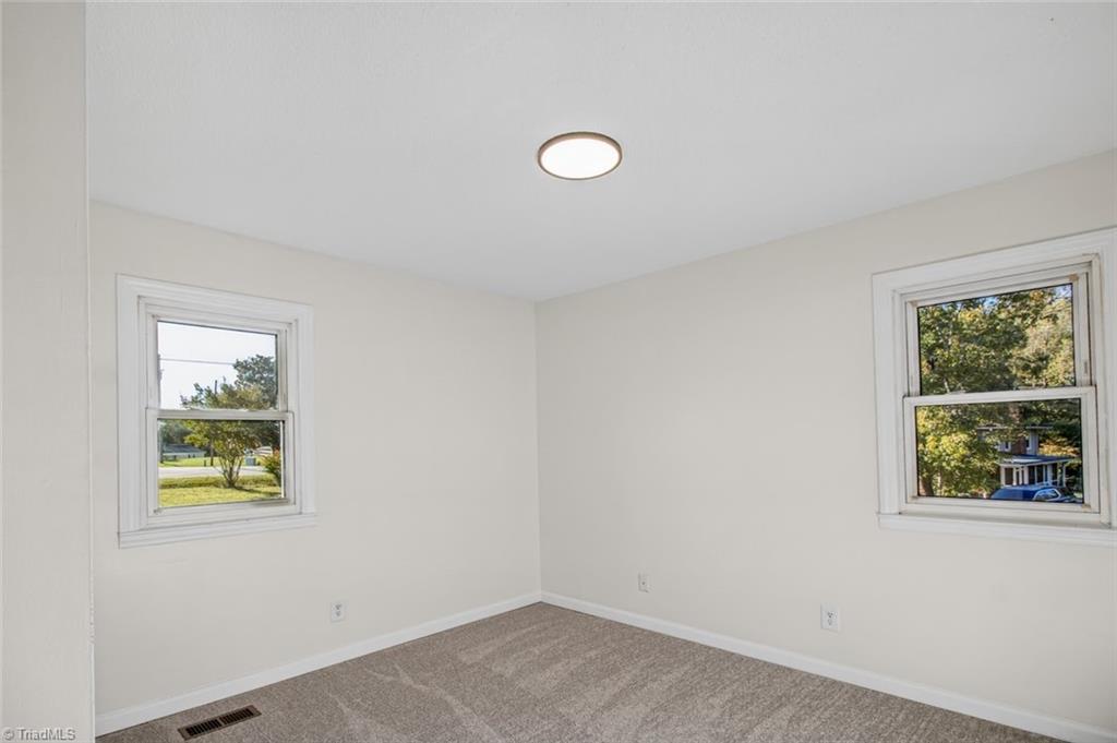 5785 Gumtree Road, Winston-Salem