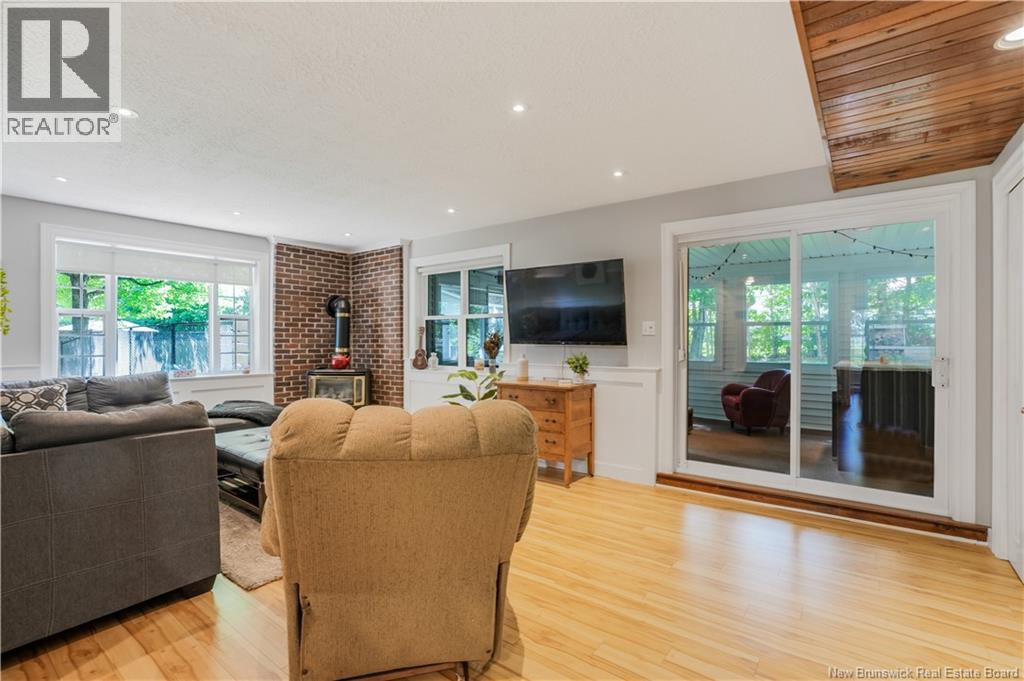 200 Springwater Lane