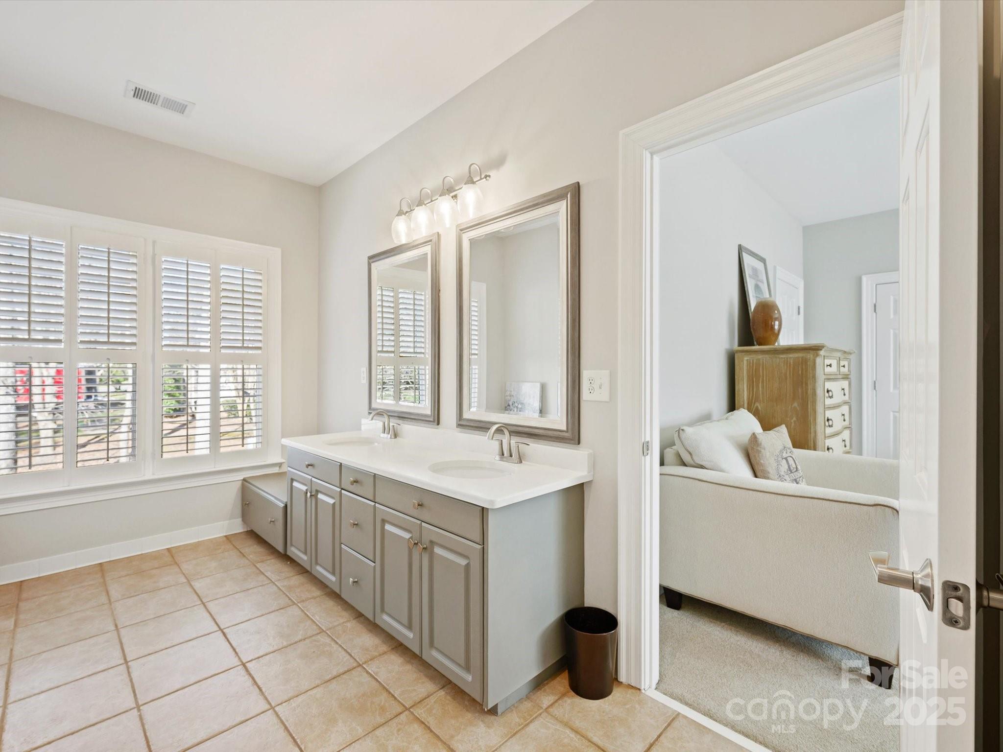 11917 James Jack Lane