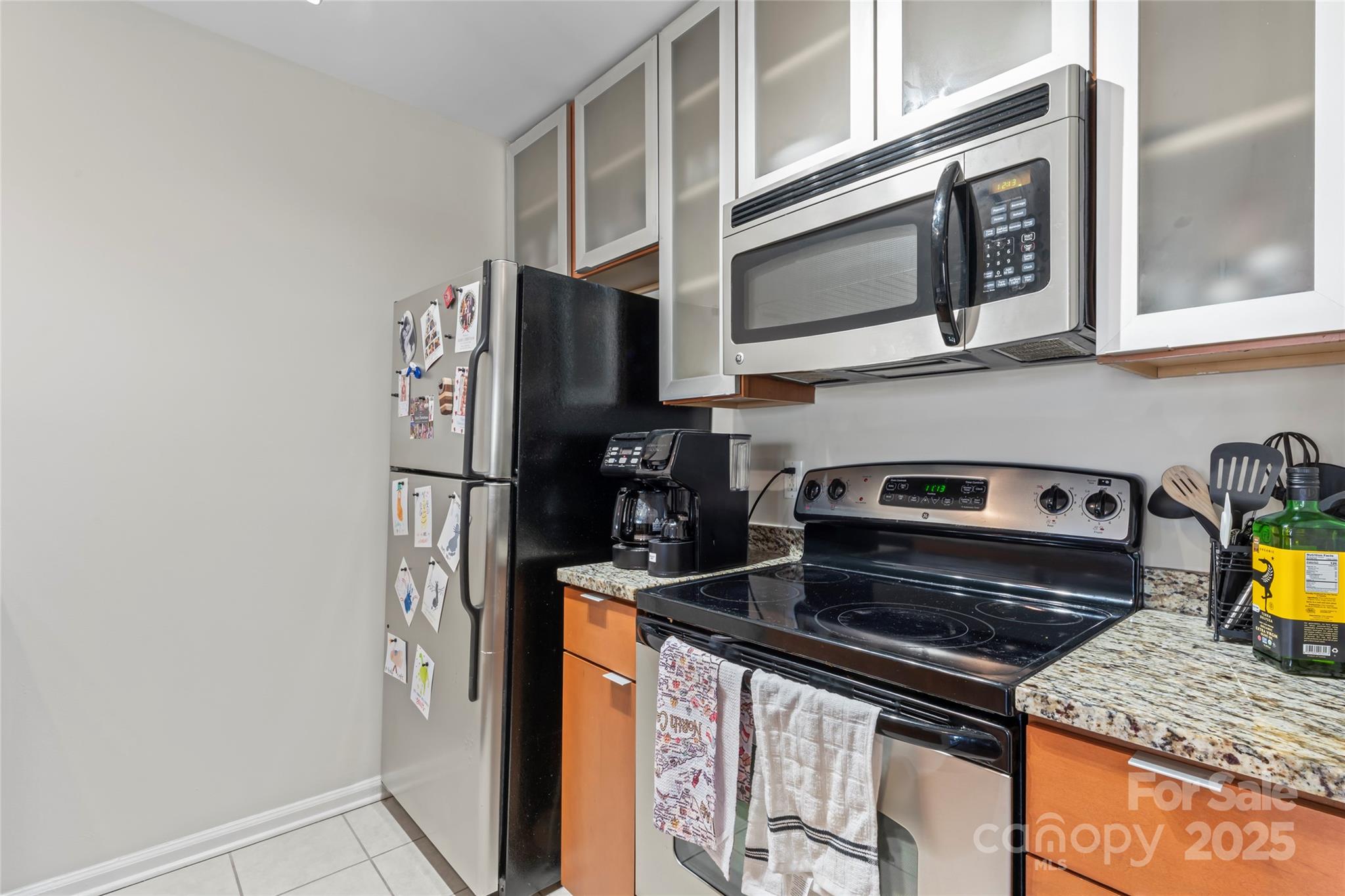 529 N Graham Street Unit: 3G