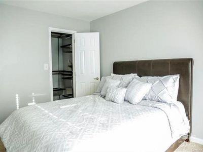 529 N Graham Street Unit: 3G