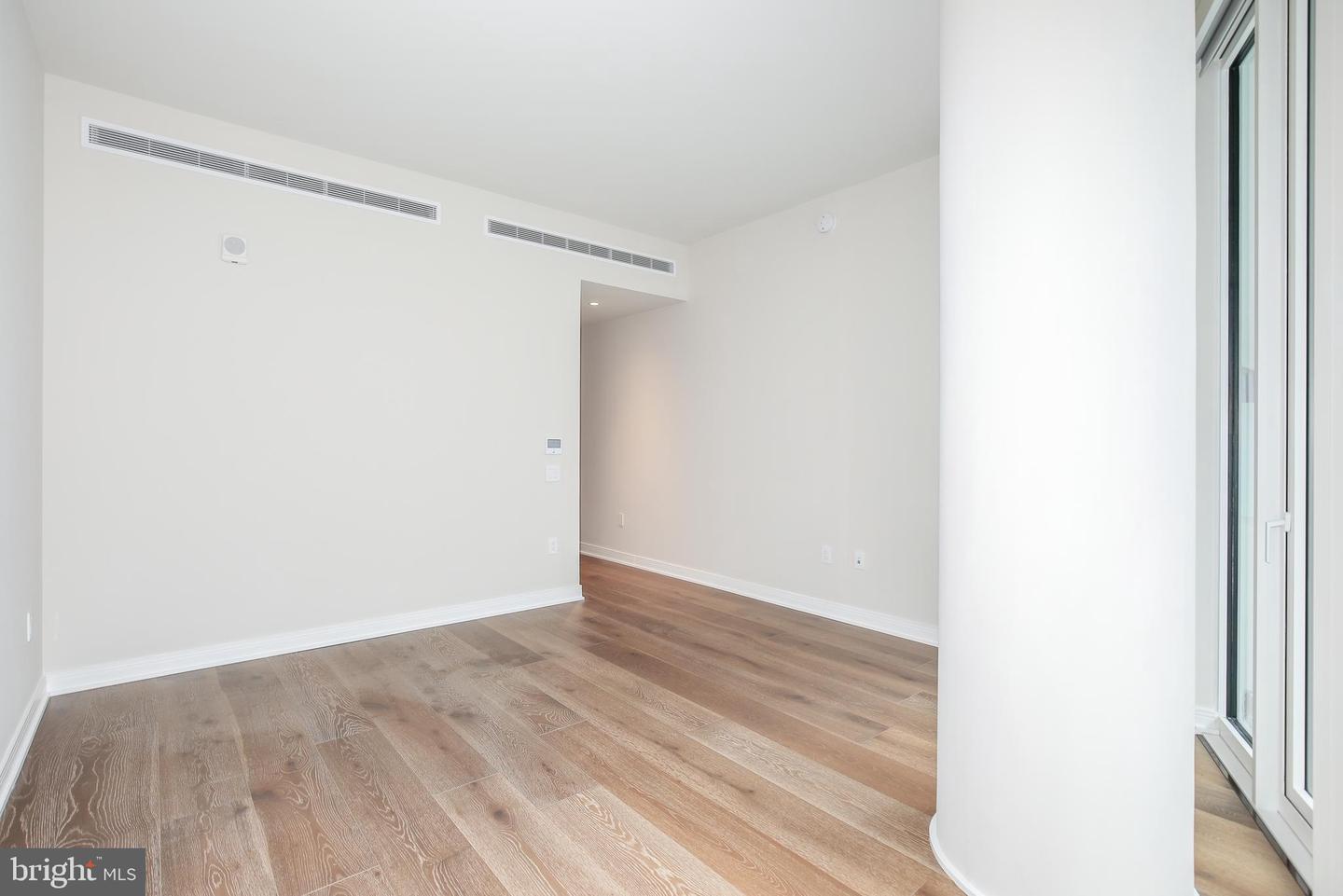 601 Wharf St SW #506