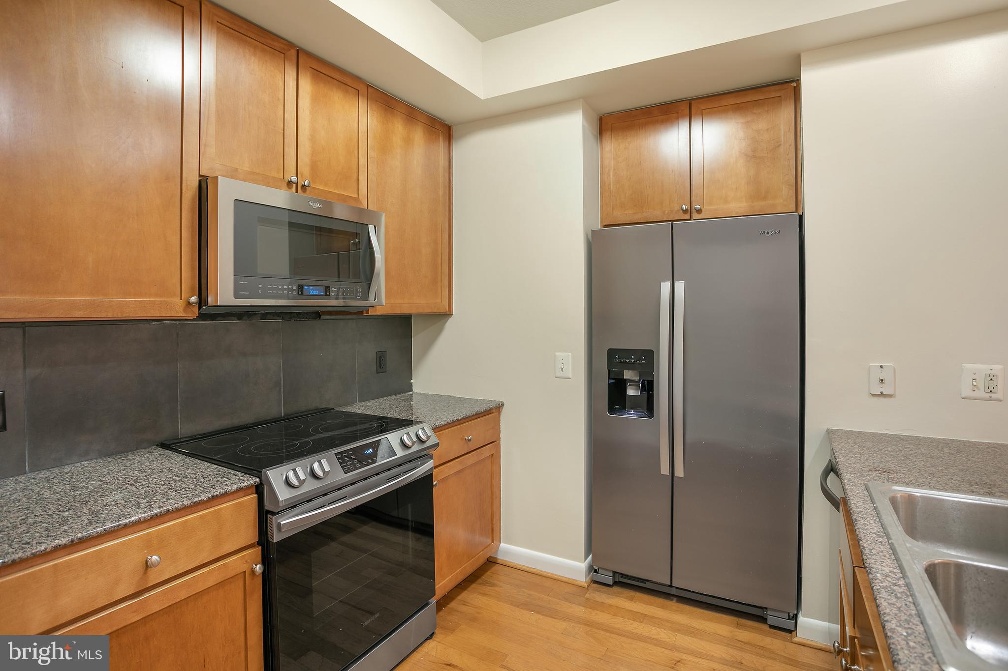 400 Massachusetts Ave NW #410
