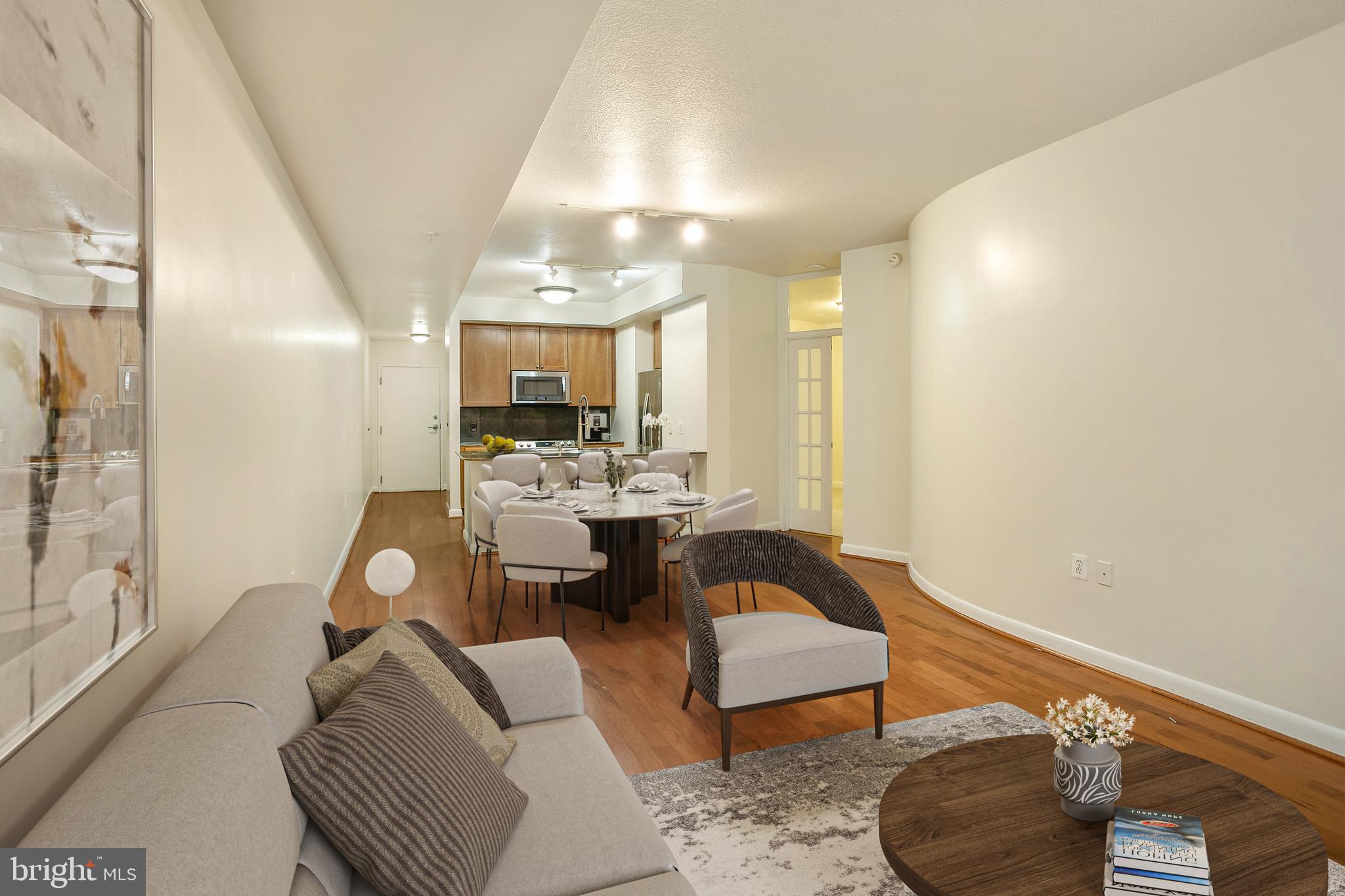 400 Massachusetts Ave NW #410