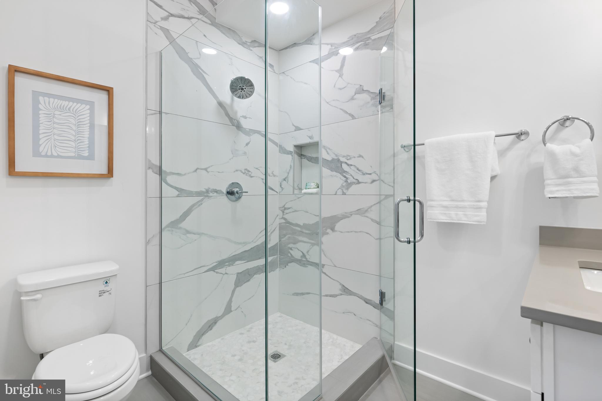 1214 Meigs Pl NE #4