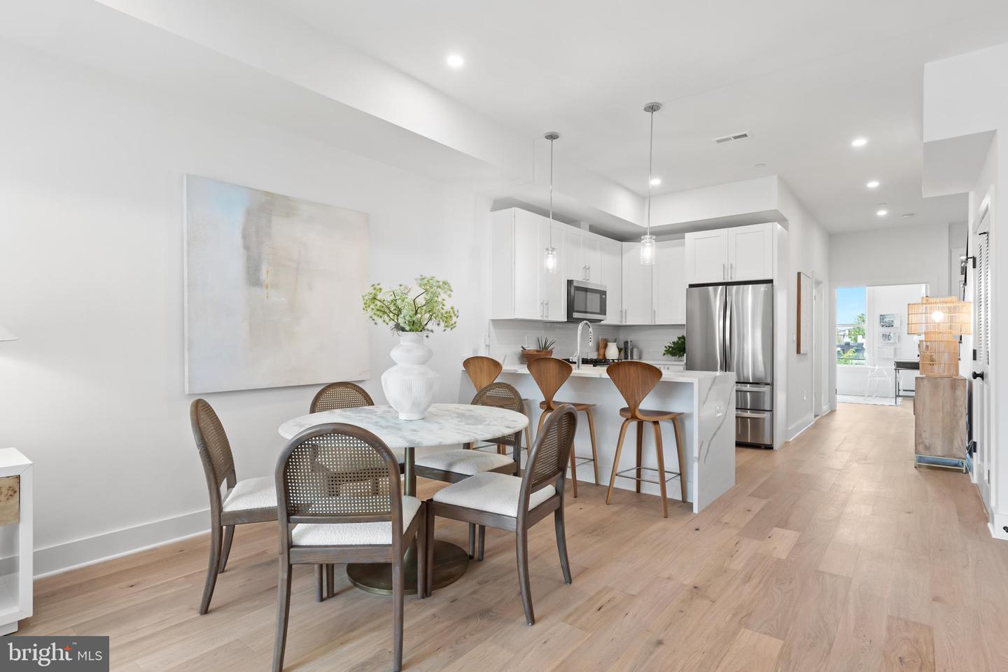 1214 Meigs Pl NE #4