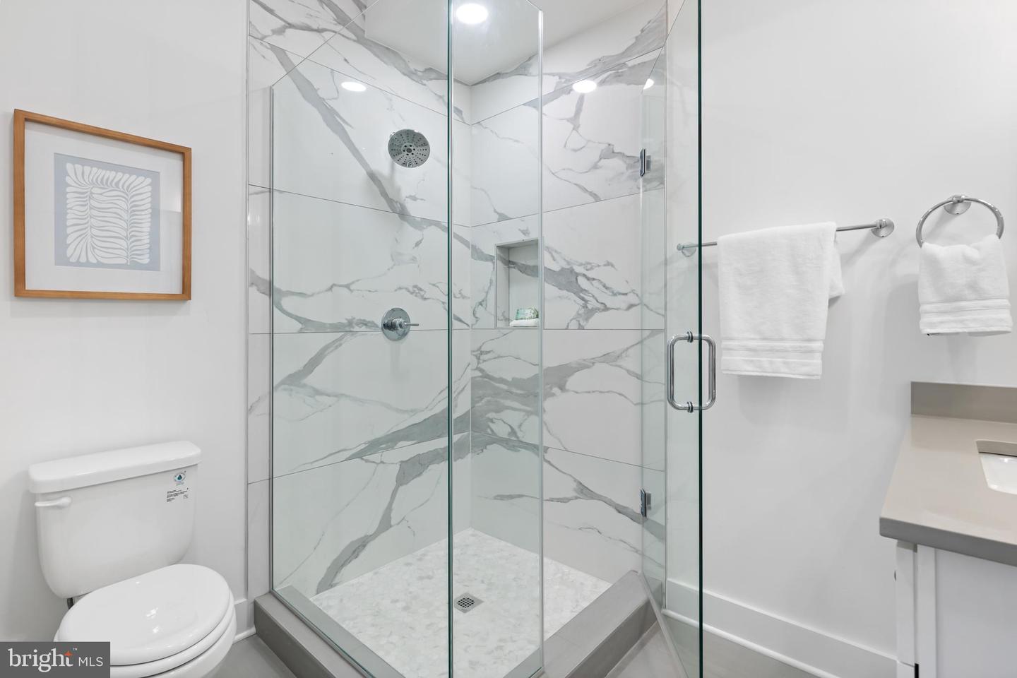 1214 Meigs Pl NE #4