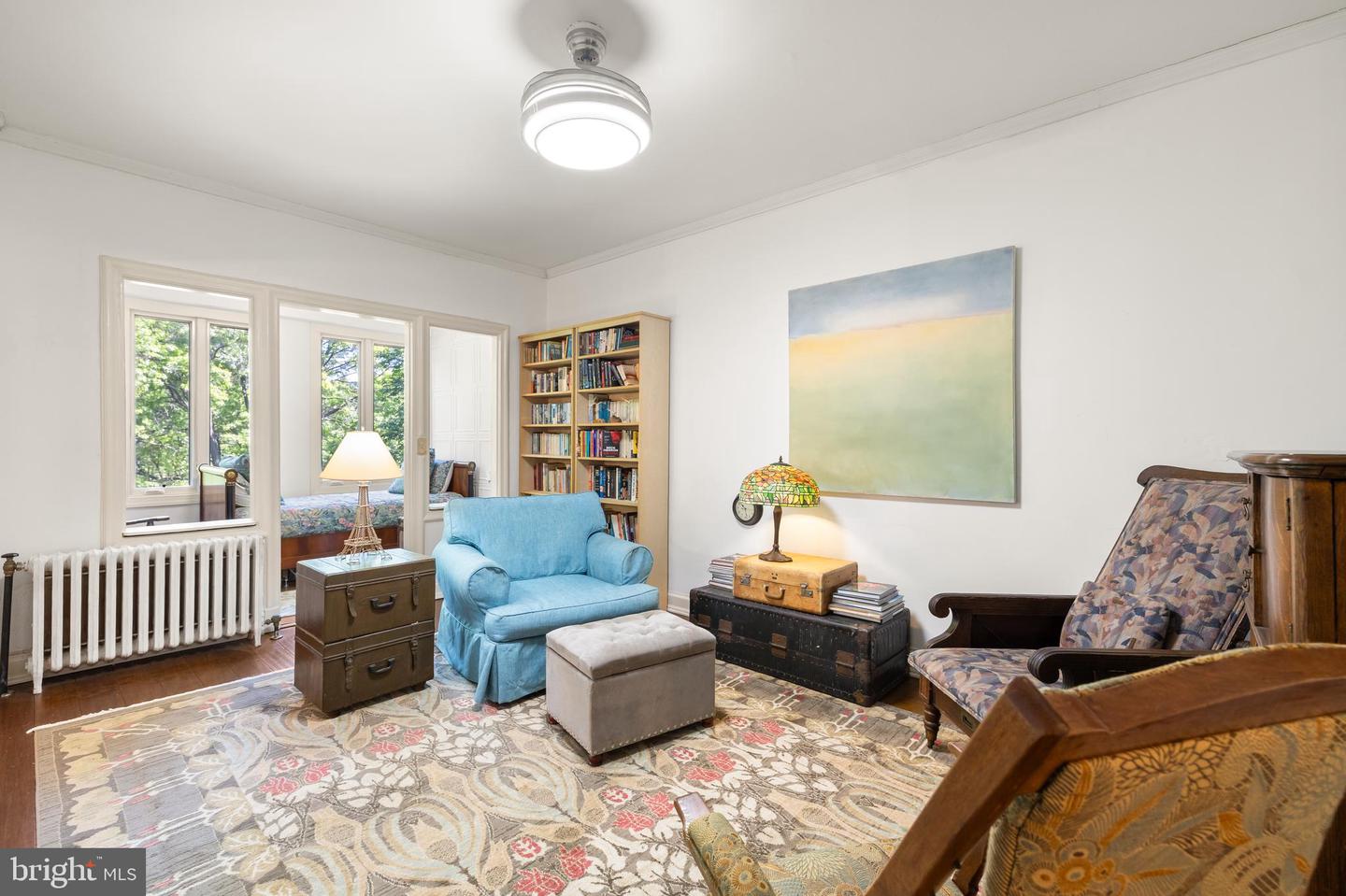 2032 Belmont Rd NW #302