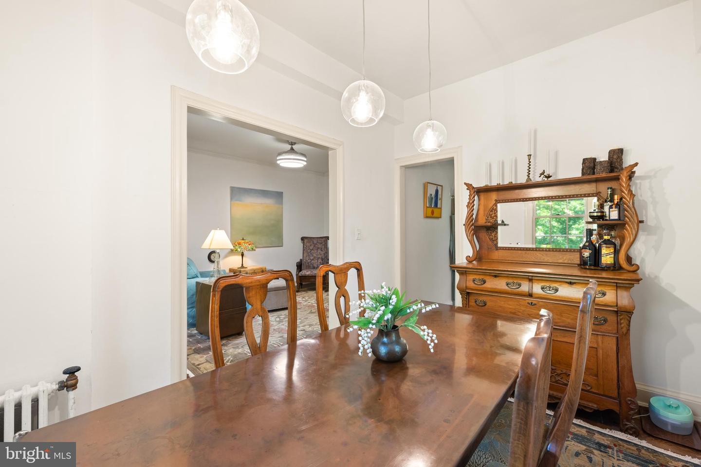 2032 Belmont Rd NW #302