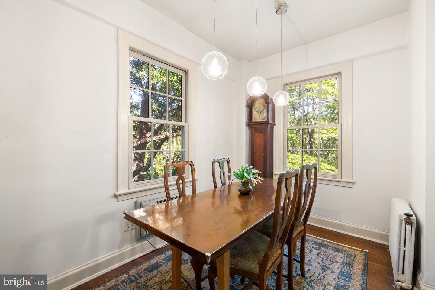2032 Belmont Rd NW #302