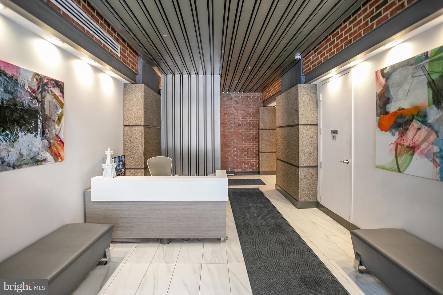 916 G St NW #505