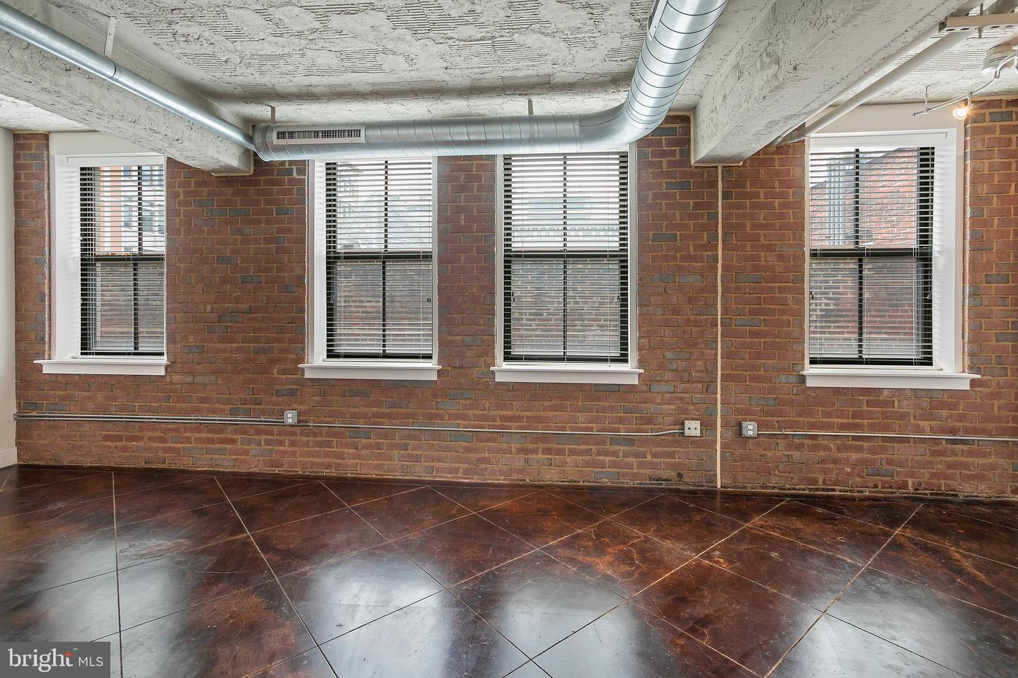 916 G St NW #505