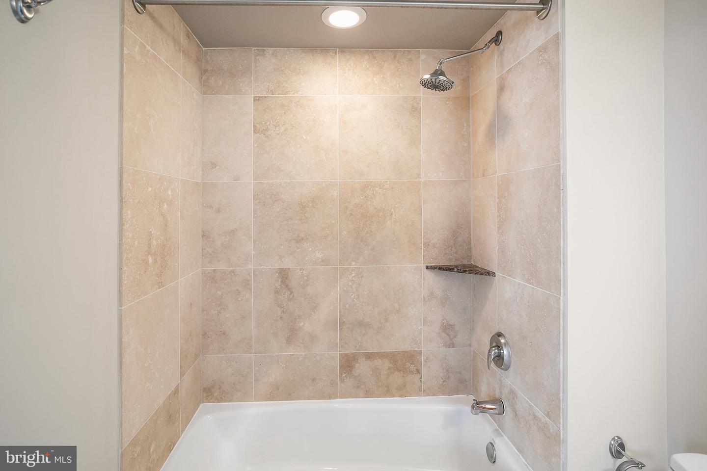 916 G St NW #505