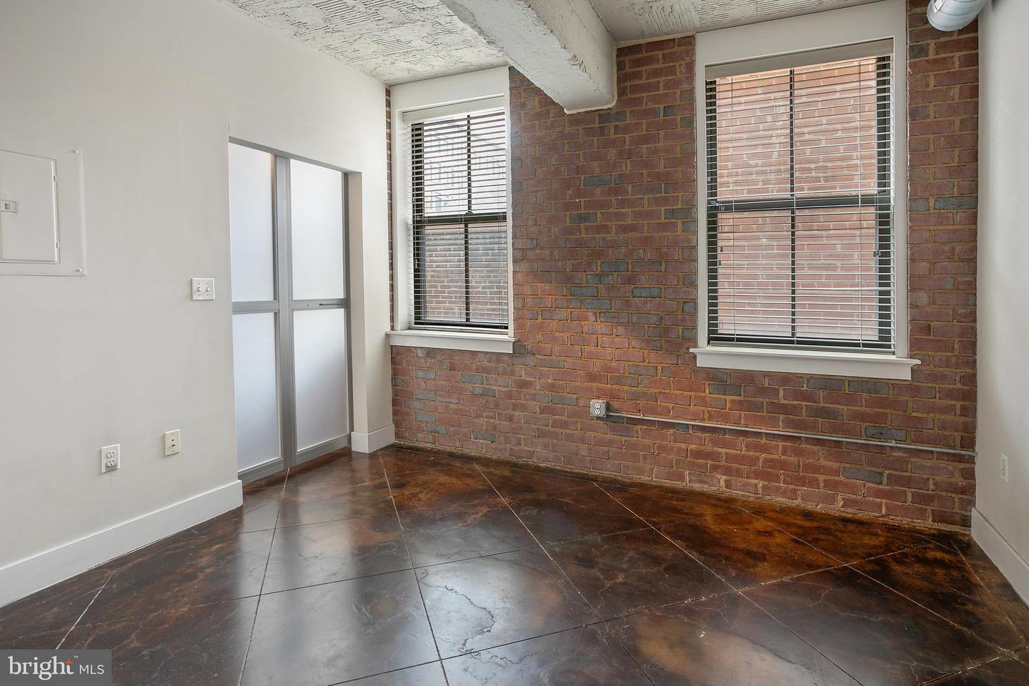 916 G St NW #505