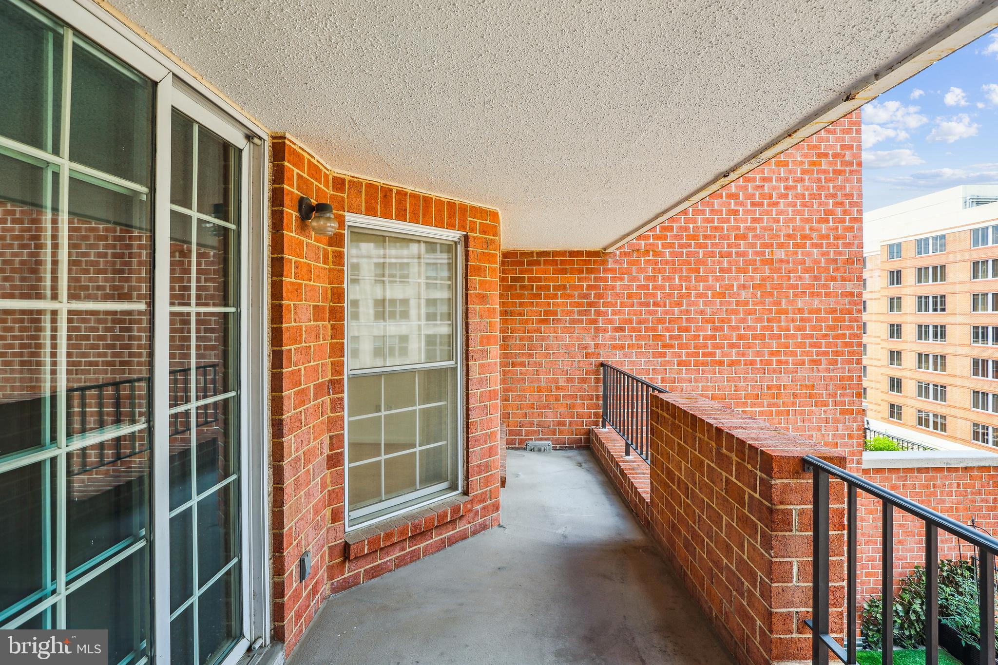 1230 23RD STREET NW 607