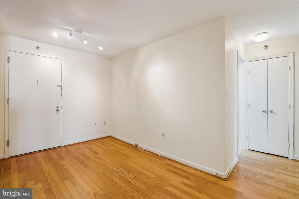 1230 23RD STREET NW 607