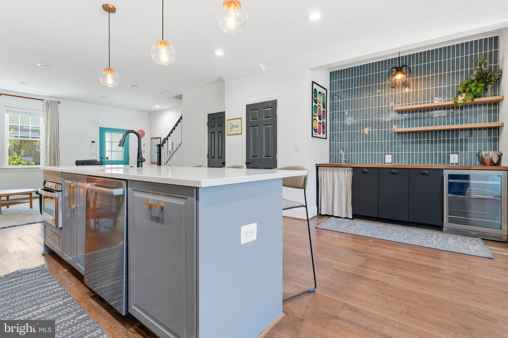 421 FARRAGUT STREET NW