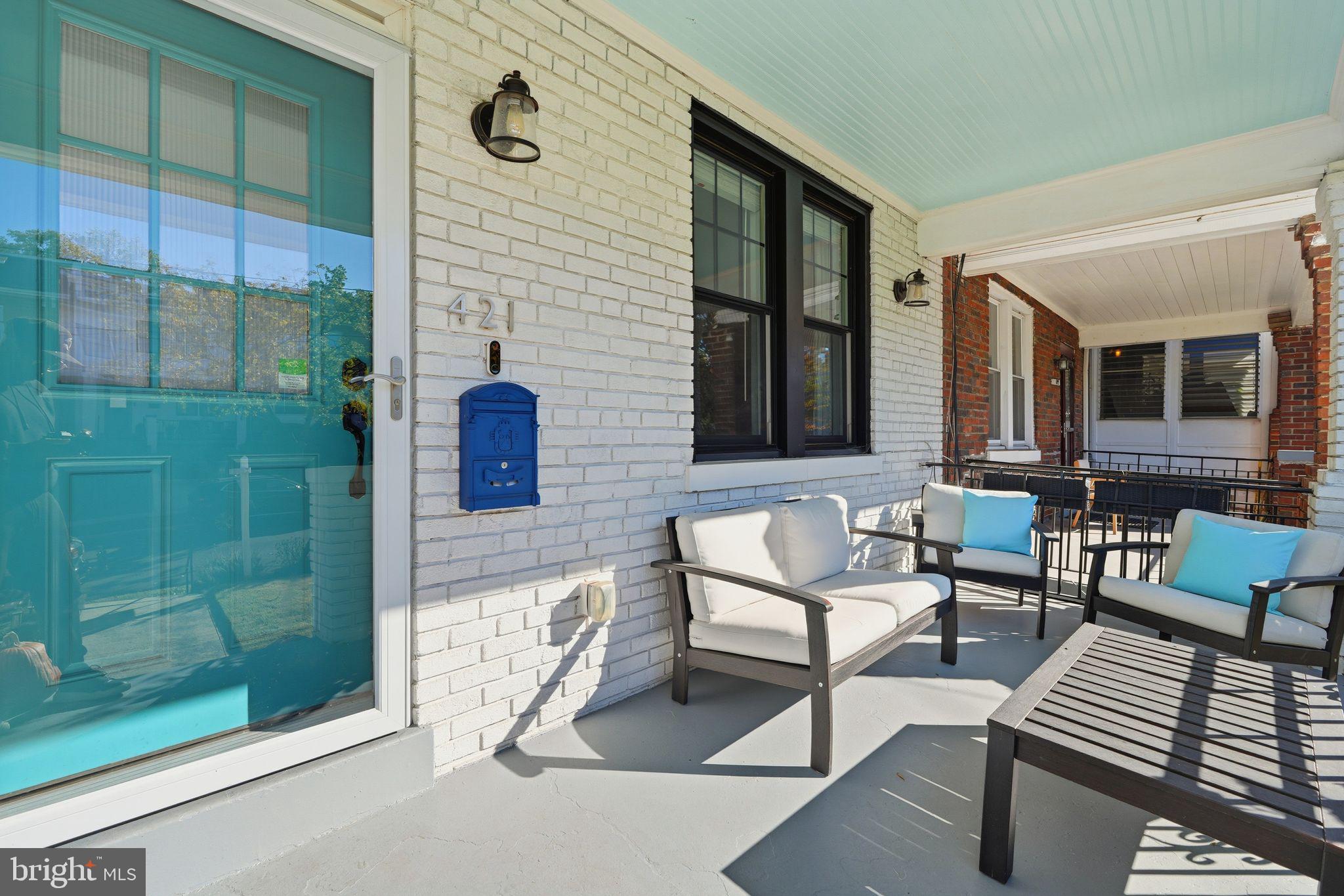 421 FARRAGUT STREET NW