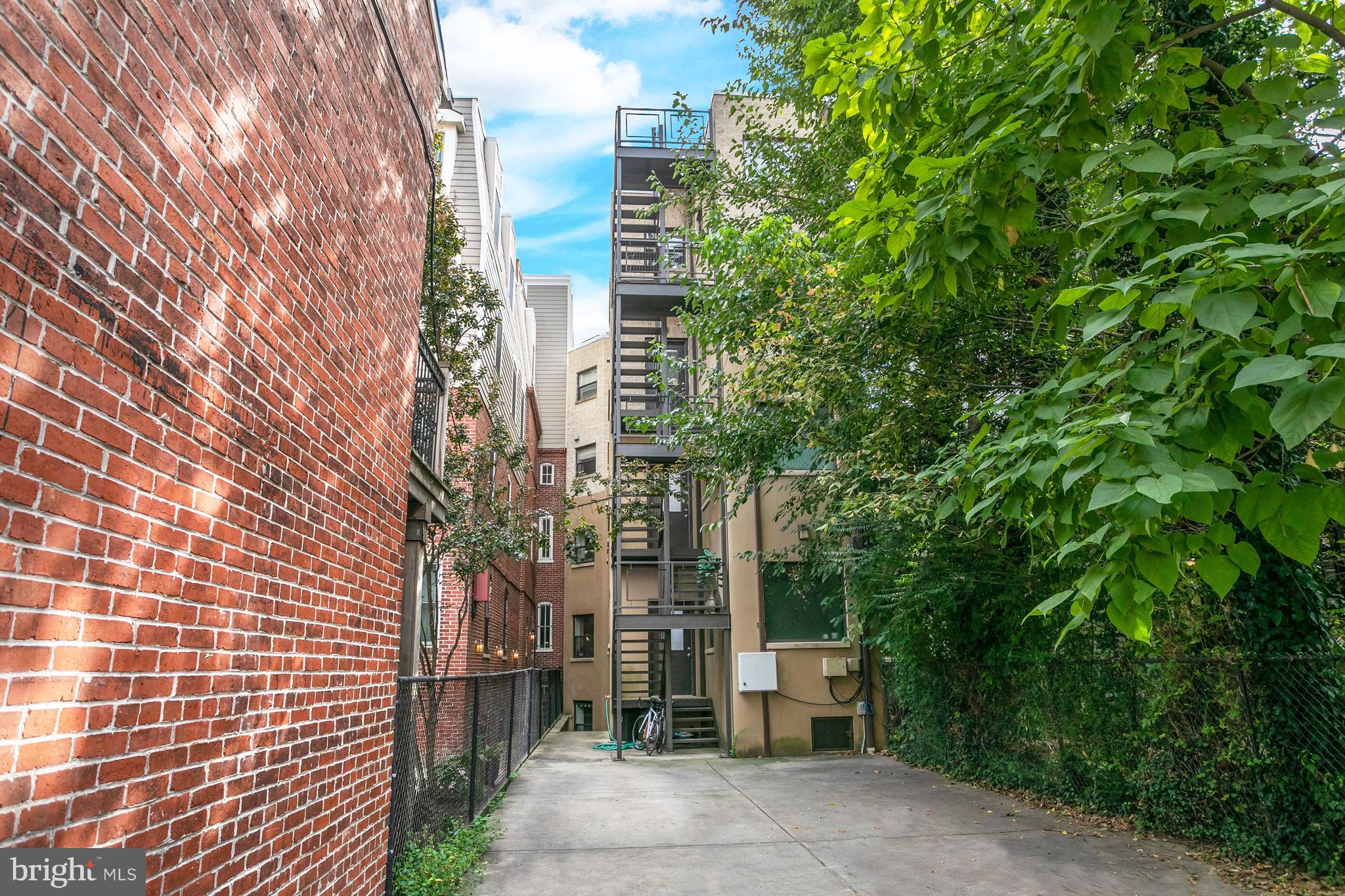 1461 HARVARD STREET NW 5