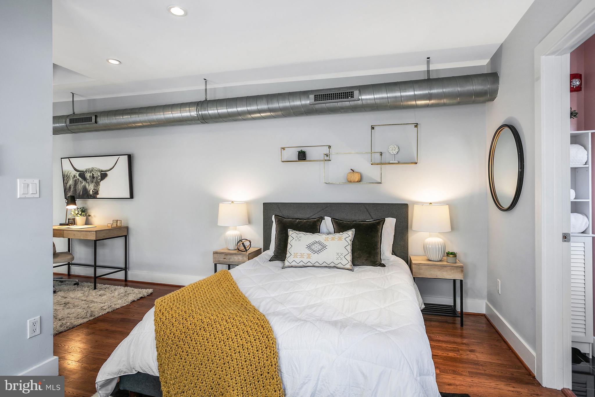 1461 HARVARD STREET NW 5