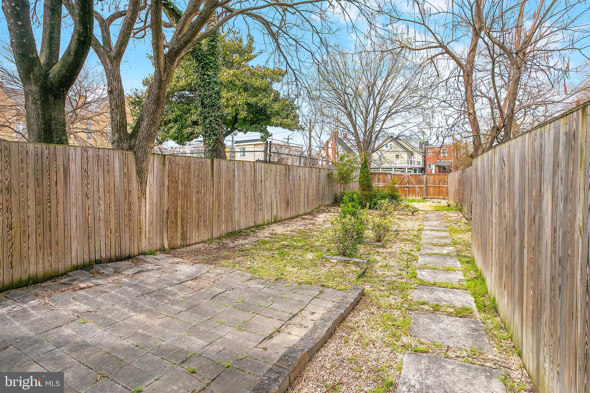 612 ALABAMA AVENUE SE