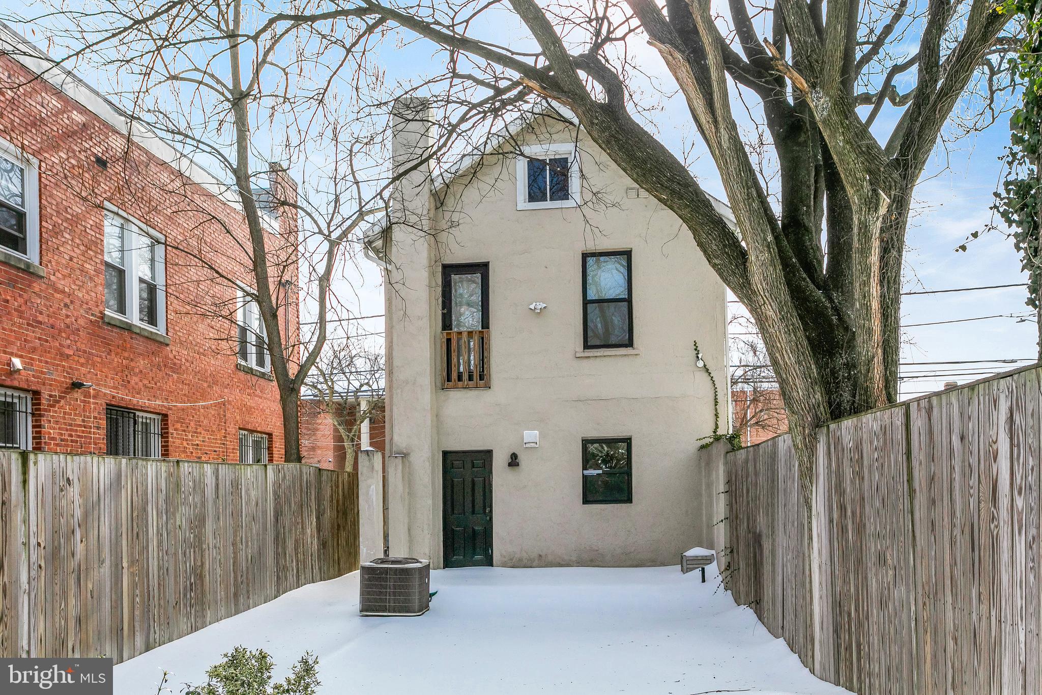 612 ALABAMA AVENUE SE